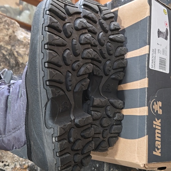 Women's Kamik Charcoal Fur-Lined Winter Boots - Picture 7 of 7